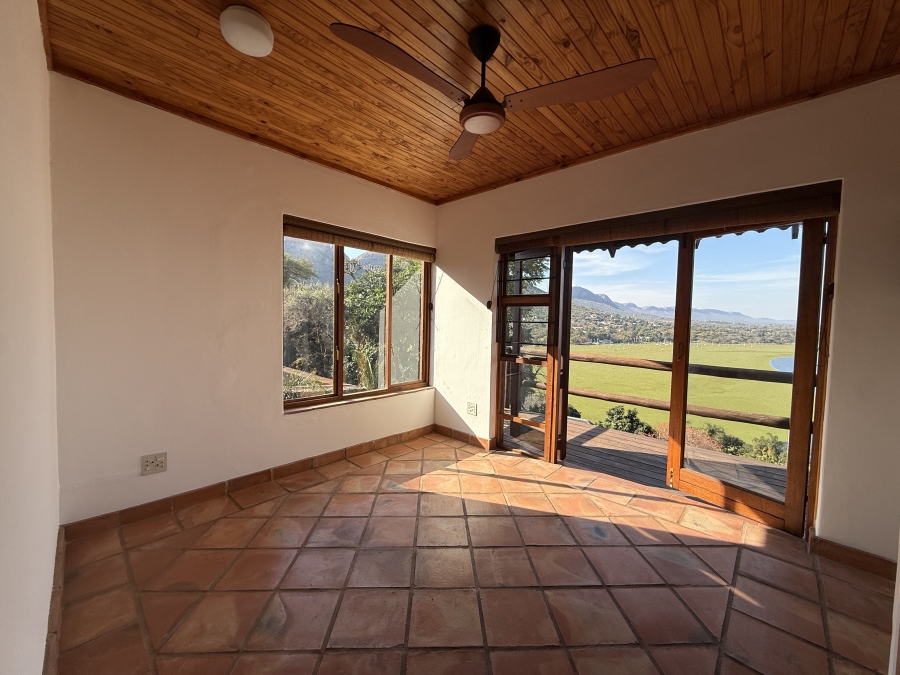 4 Bedroom Property for Sale in Kosmos North West